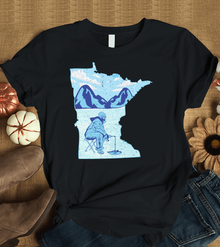 MINNESOTA ICE FISHING MAP WITH MOUNTAINS AND ANGLER T-Shirt
