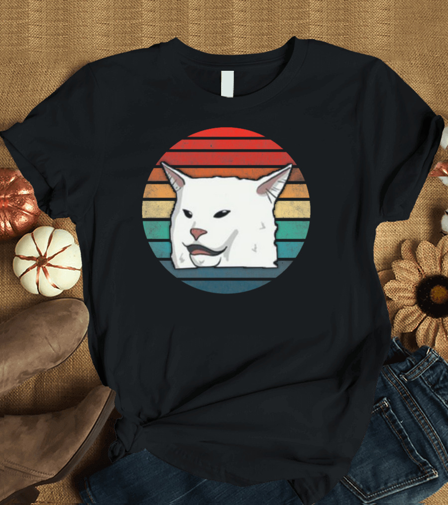 WOMAN YELLING AT CONFUSED CAT RETRO STRIPES CIRCLE T-Shirt