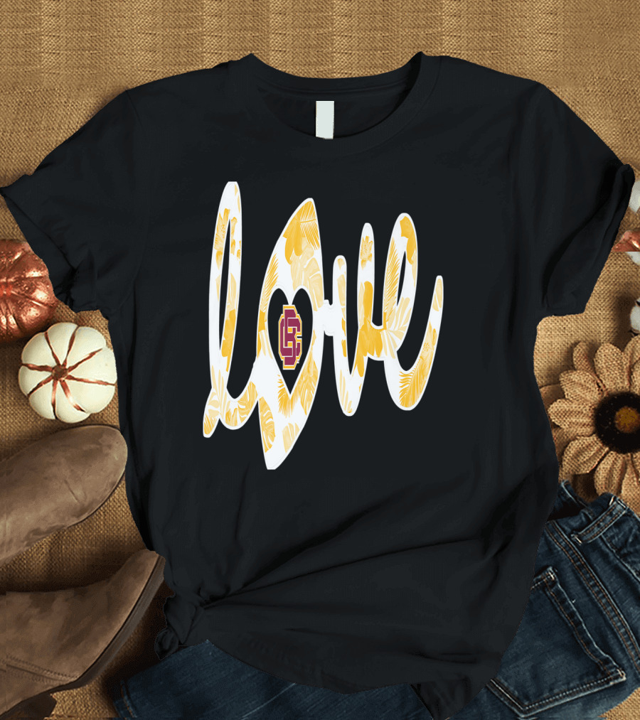 BETHUNE-COOKMAN WILDCATS LOVE FOOTBALL HEART T-Shirt