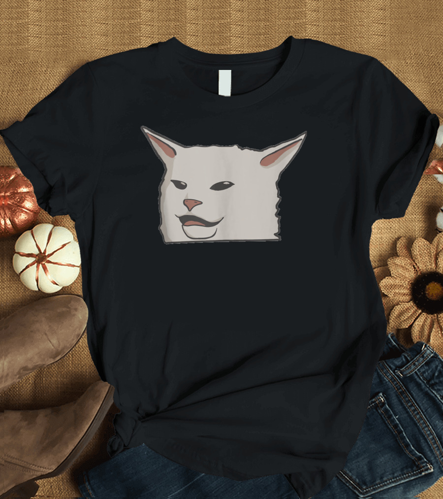 FUNNY DINNER TABLE CAT MEME WOMAN YELLING CONFUSED T-Shirt