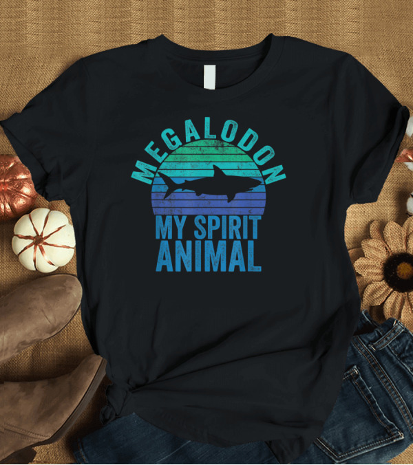 T-Shirt: MEGALODON MY SPIRIT ANIMAL SHARK SILHOUETTE OCEAN STRIPES T-Shirt MEGALODON MY SPIRIT ANIMAL SHARK SILHOUETTE OCEAN STRIPES T-Shirt