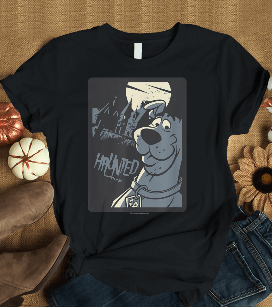Scoobydoo Haunted Moonlit Mansion Smirk T-Shirt