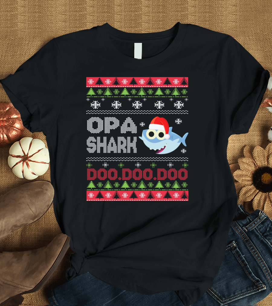 OPA SHARK DOO DOO DOO SANTA HAT CHRISTMAS T-Shirt