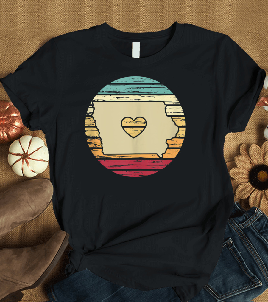 Iowa State Heart Color Wheel Retro T-Shirt