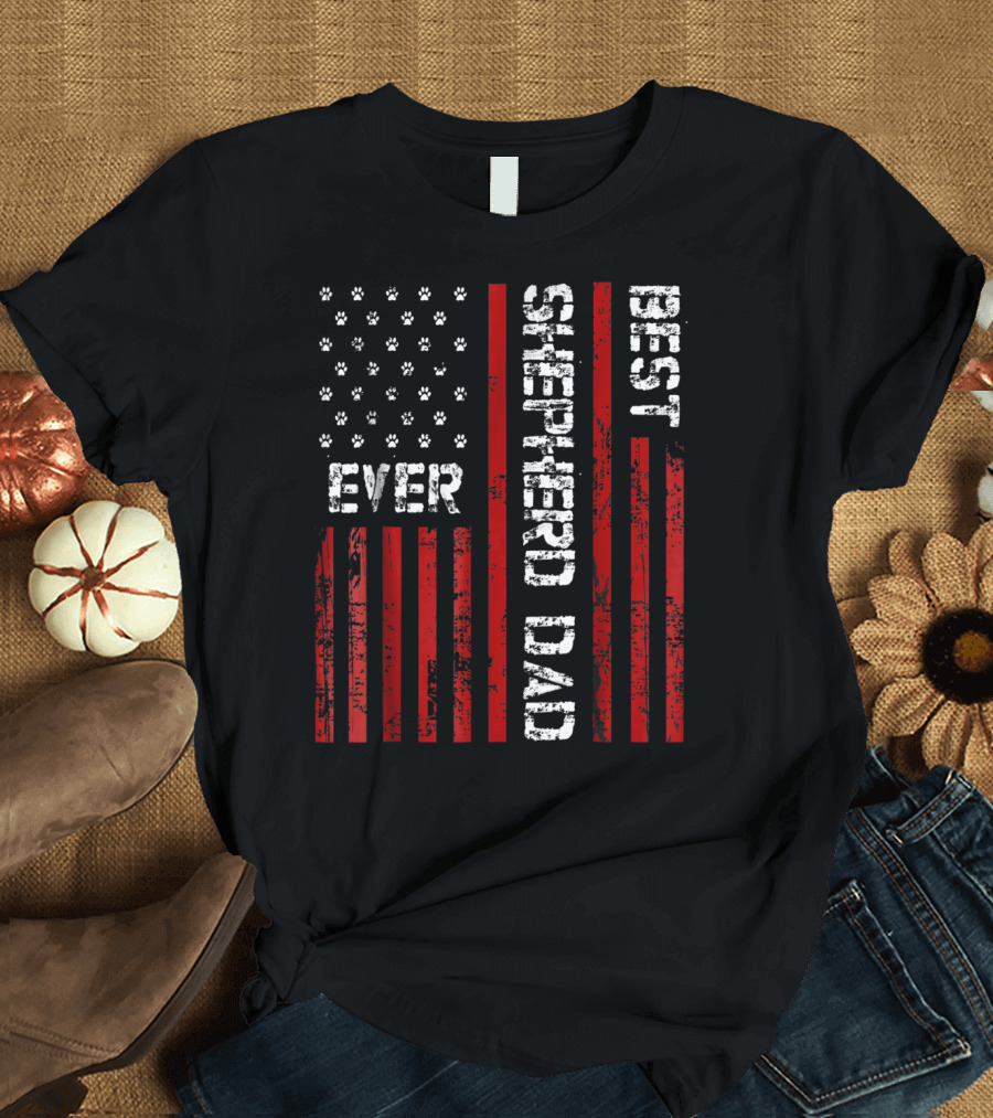 BEST SHEPHERD DAD EVER American Flag Paw Prints T-Shirt
