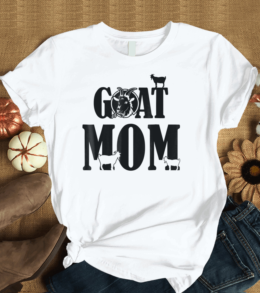 Proud Goat Mom with Cute Goat and Goat T-Shirt