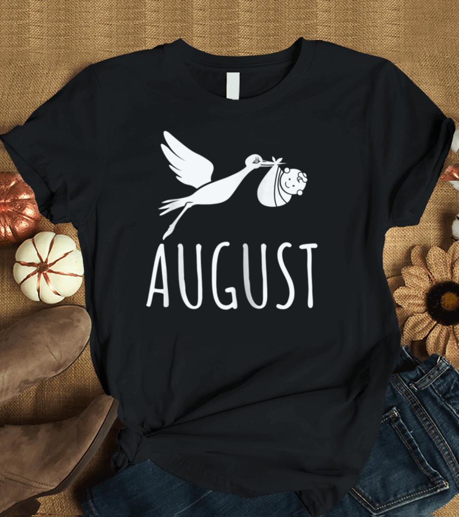 Mom Duties Begin in August Stork Illustration for Expectant Mothers T-Shirt