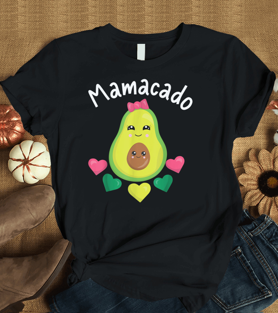 Mamacado Cute Avocado Lover Vegan Vegetarian Heart T-Shirt