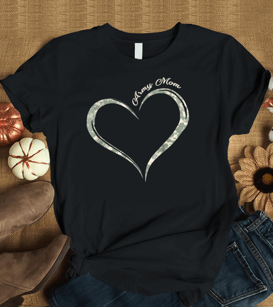 Army Mom Camo Heart T-Shirt