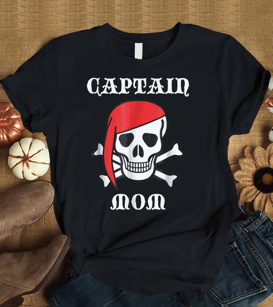 Captain Mom Skull Crossbones Red Bandana T-Shirt