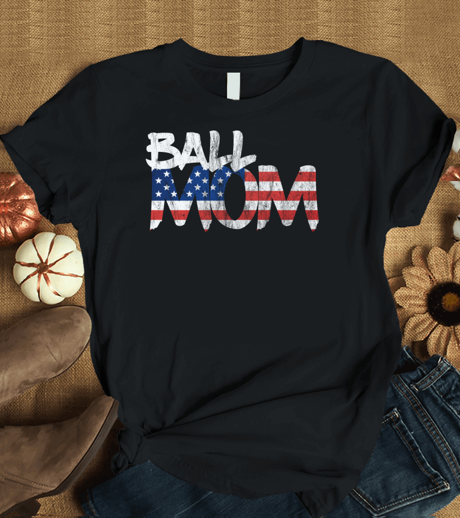 Ball Mom Vintage American Flag 4th Of July Momma69 T-Shirt
