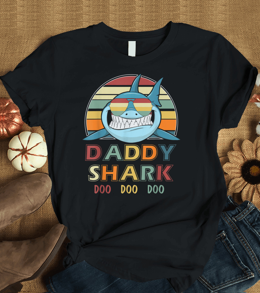 Daddy Shark Doo Doo Doo Retro Vintage T-Shirt