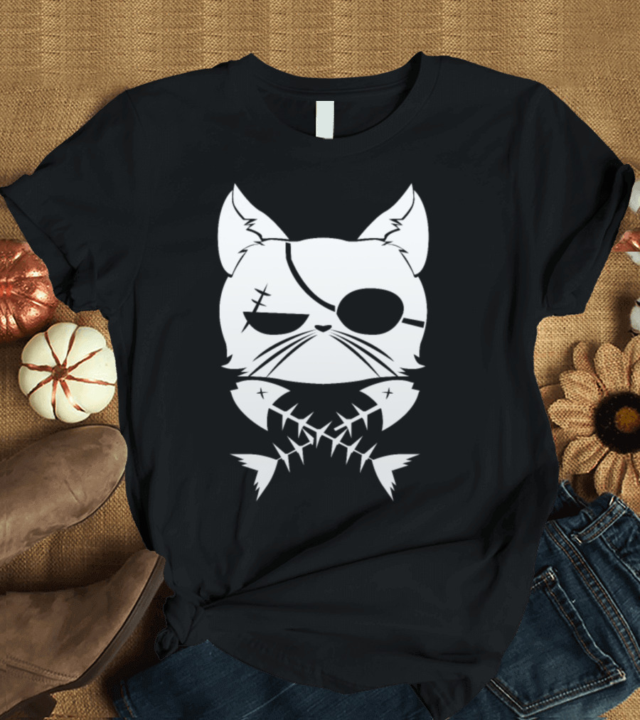 Halloween Cat Skull Crossbones Eye Patch Pirate T-Shirt