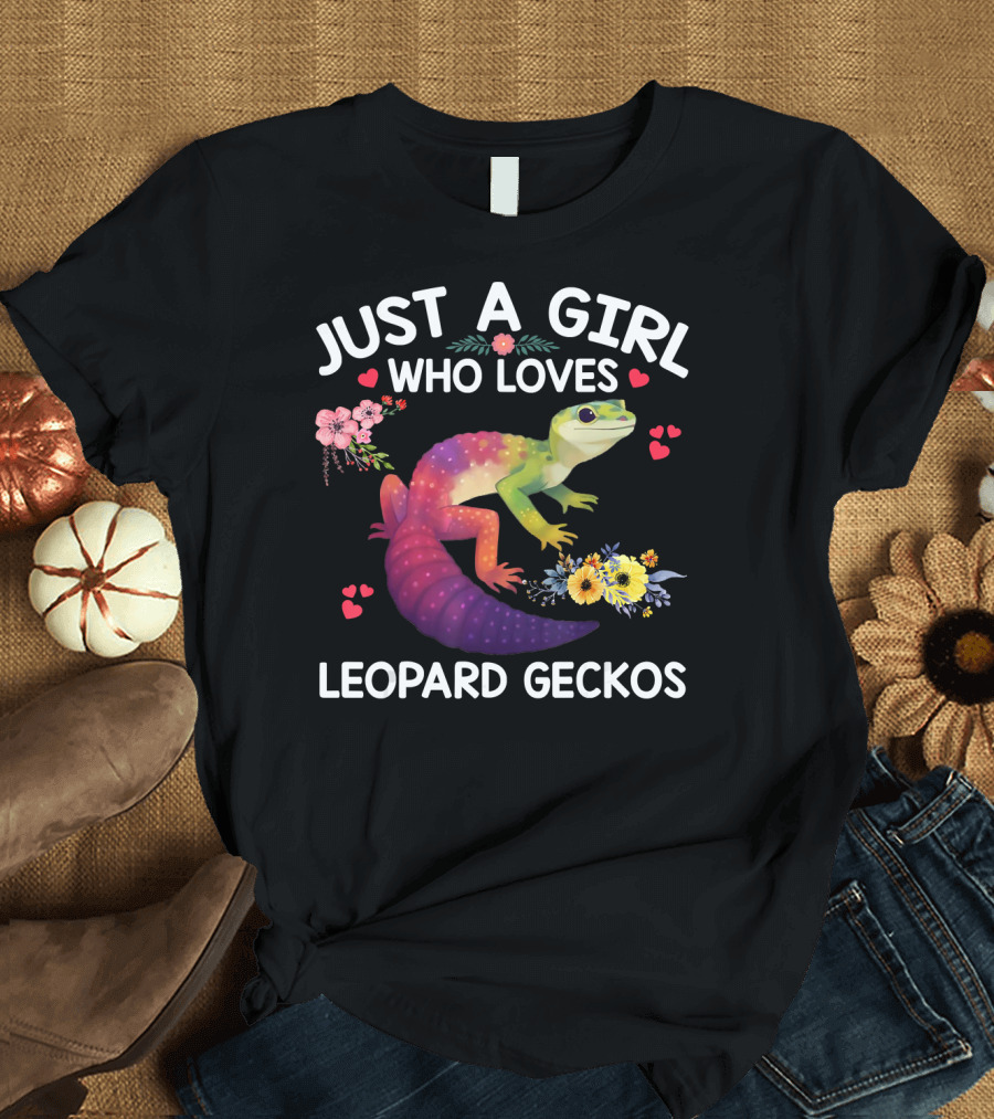 Just A Girl Who Loves Leopard Geckos Colorful Floral Hearts T-Shirt