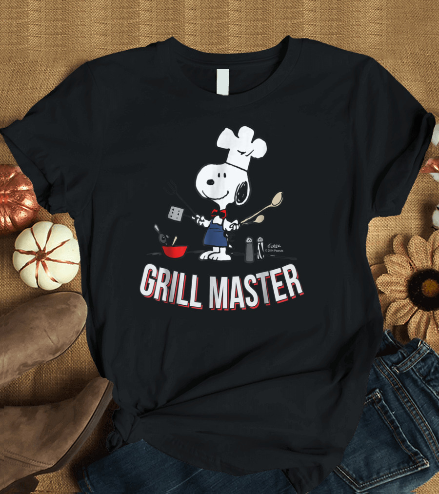 Peanuts Snoopy Grill Master Chef Hat Bowtie Cooking Tools T-Shirt