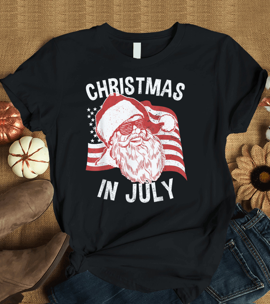 Christmas In July Hipster Santa American Flag Sunglasses T-Shirt