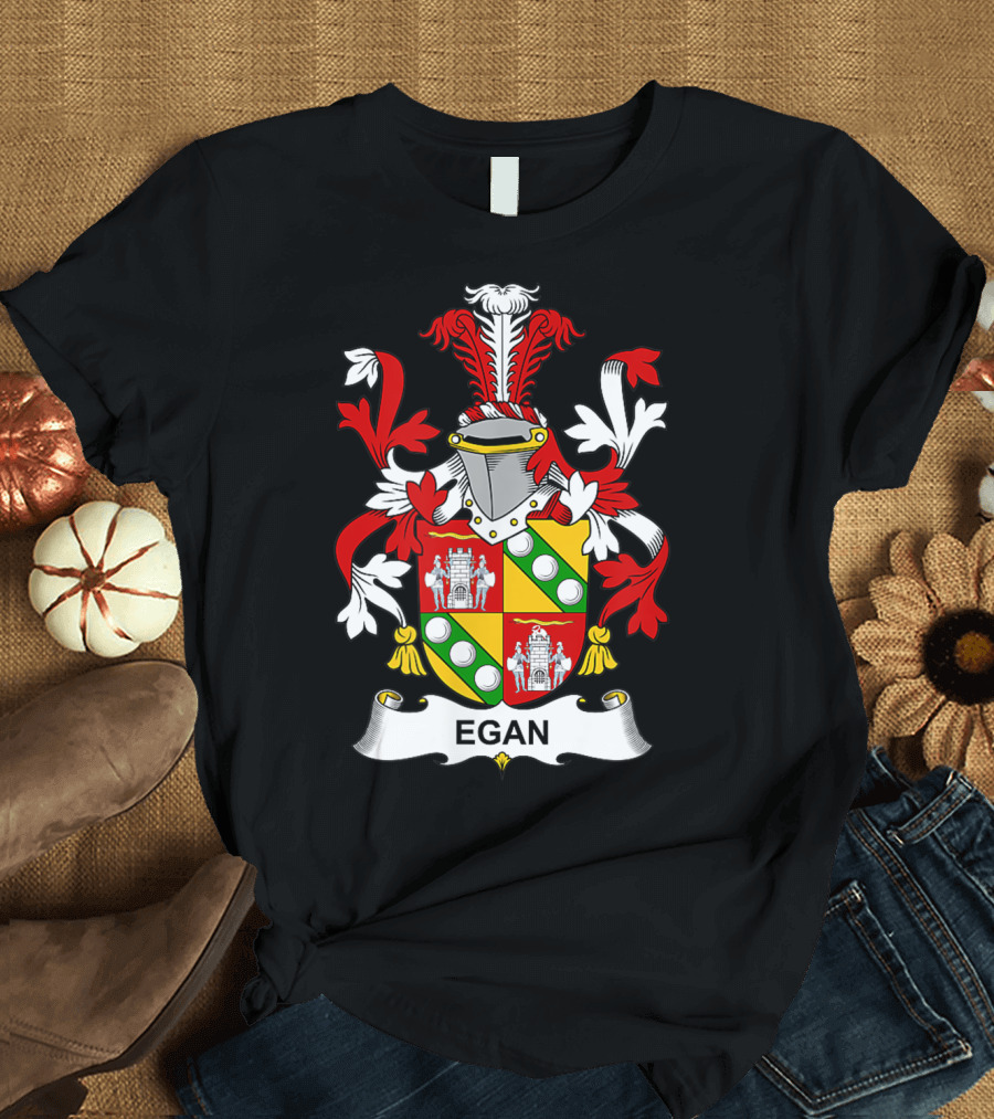 Egan Family Coat of Arms Crest Shield and Helmet T-Shirt