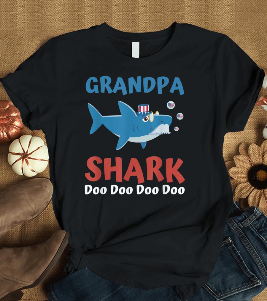 Grandpa Shark Doo Doo Doo Doo Patriotic Stars Stripes Hat Bubbles T-Shirt
