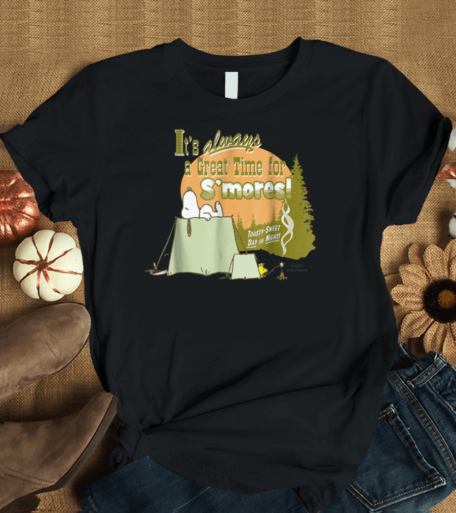 It's Always a Great Time for S'mores Toasty Sweet Day or Night Snoopy Peanuts T-Shirt