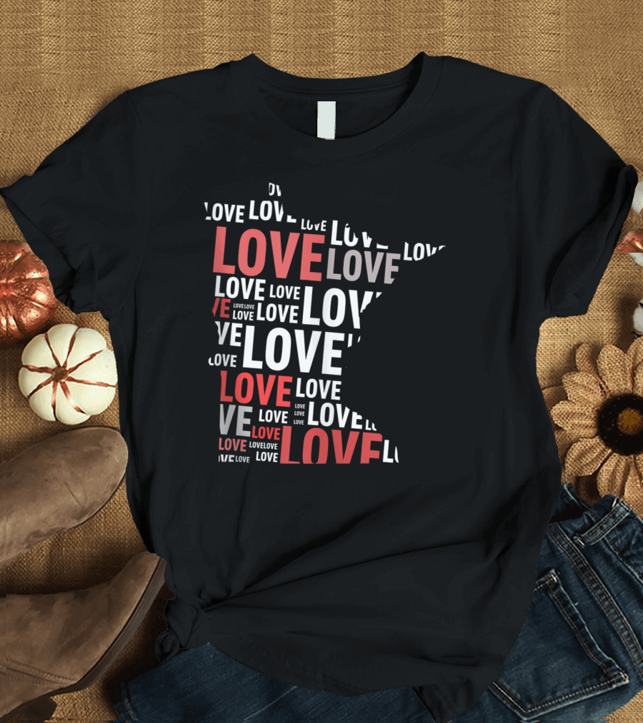 Minnesota State Love Typography T-Shirt