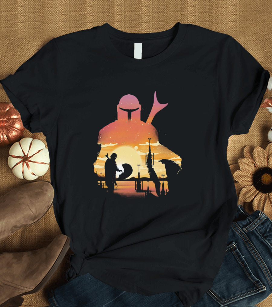 The Mandalorian Sunset Silhouette with Bounty Hunter and Child in Desert Scene T-Shirt