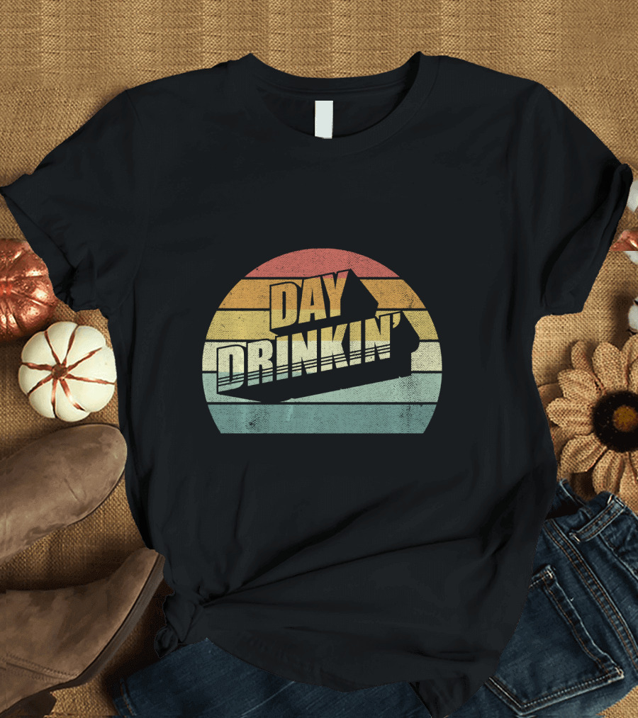 Retro Day Drinkin' Vintage Stripes Women Men Drink Lover T-Shirt