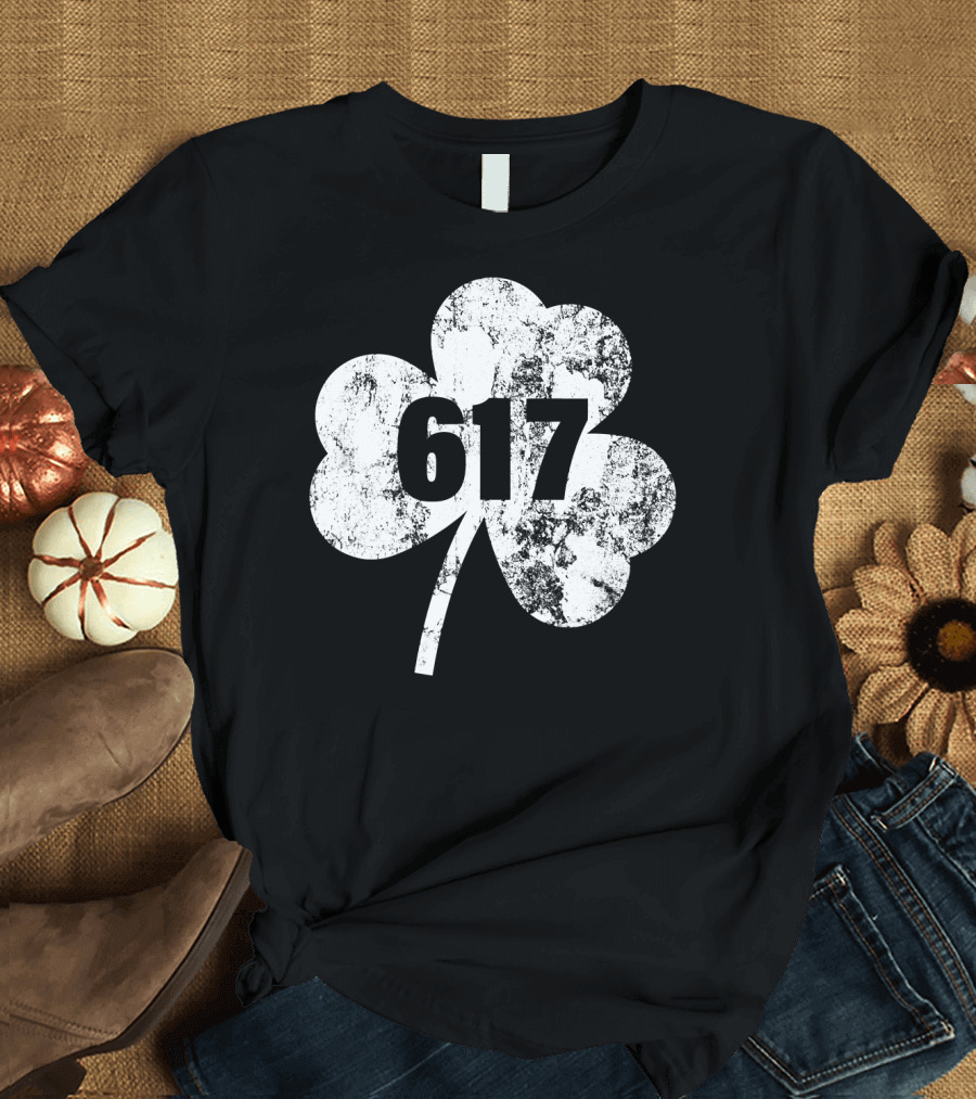 Boston 617 Shamrock Grunge T-Shirt