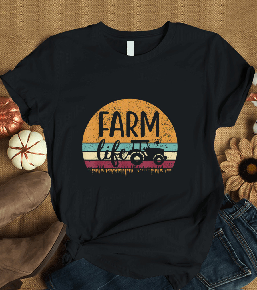 Retro Vintage Farm Life Tractor Family Classic Farming T-Shirt