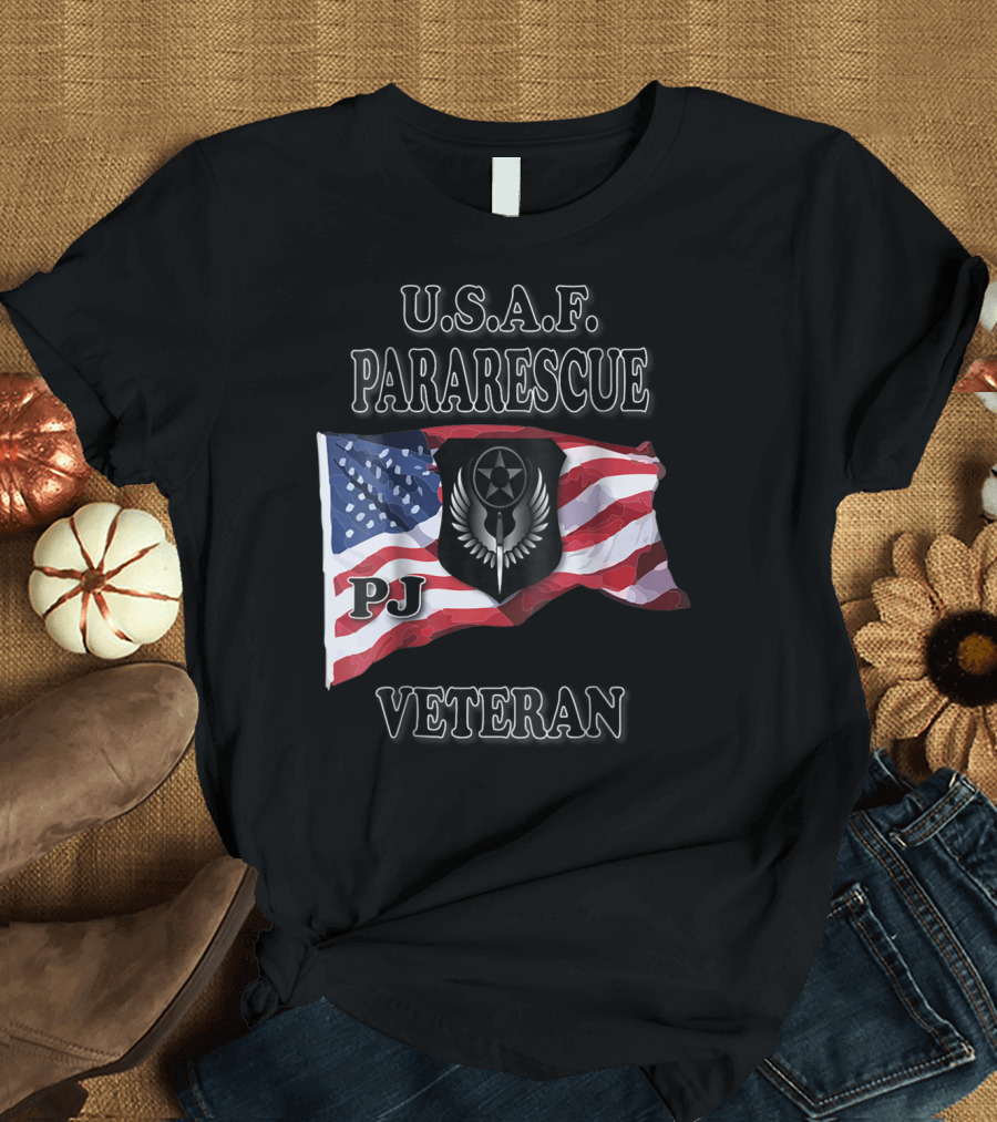 U.S.A.F. Pararescue PJ Veteran American Flag Insignia T-Shirt