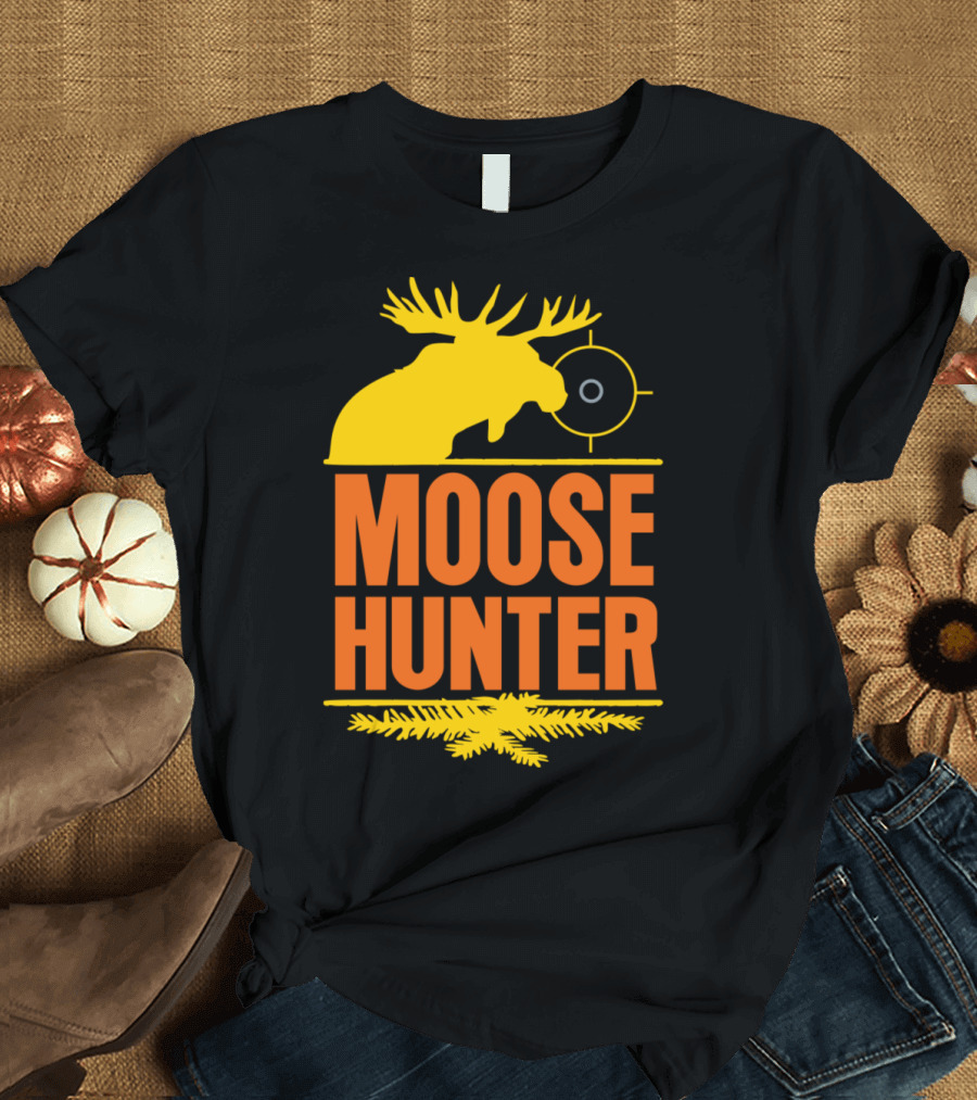 Moose Hunter Wild Moose Chase Woods Hunting Target T-Shirt