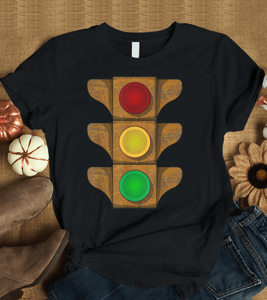 Vintage Rusty Traffic Light Stoplight Signal Stop Go T-Shirt