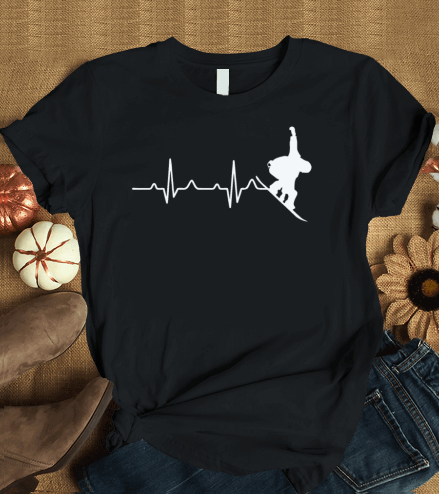 Cool Snowboarder Heartbeat Snowboarding Heartbeat T-Shirt