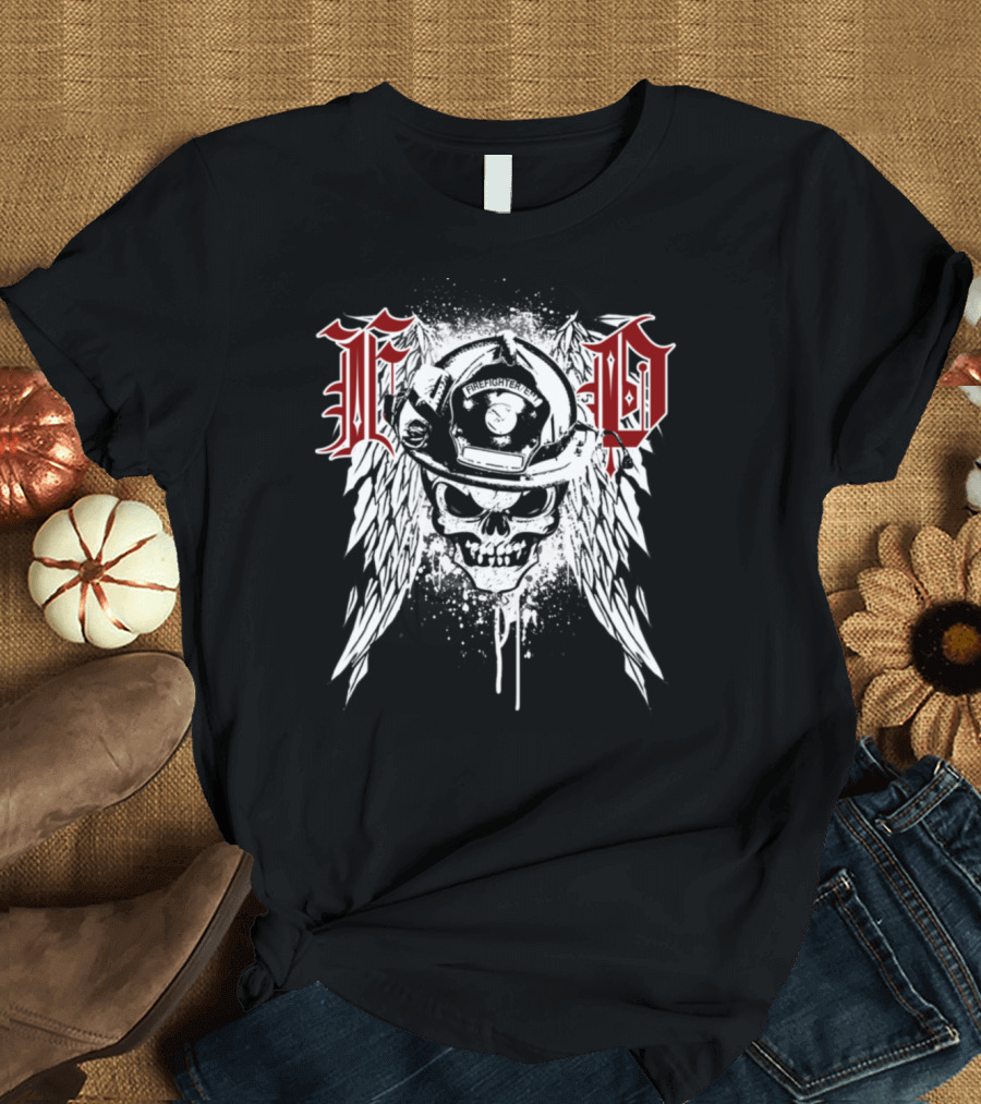 FD Firefighter Helmet Skull Wings T-Shirt