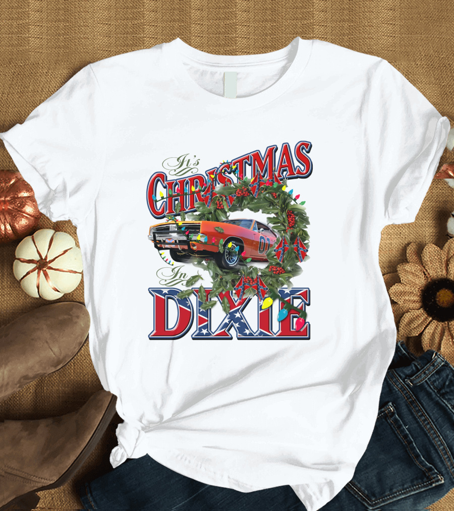 It's Christmas In Dixie 01 General Lee Car Wreath Lights T-Shirt
