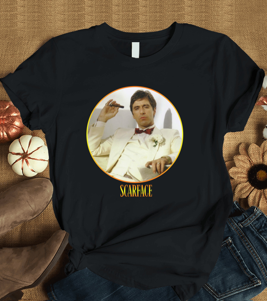 Scarface Iconic Movie Character in Circle Frame T-Shirt