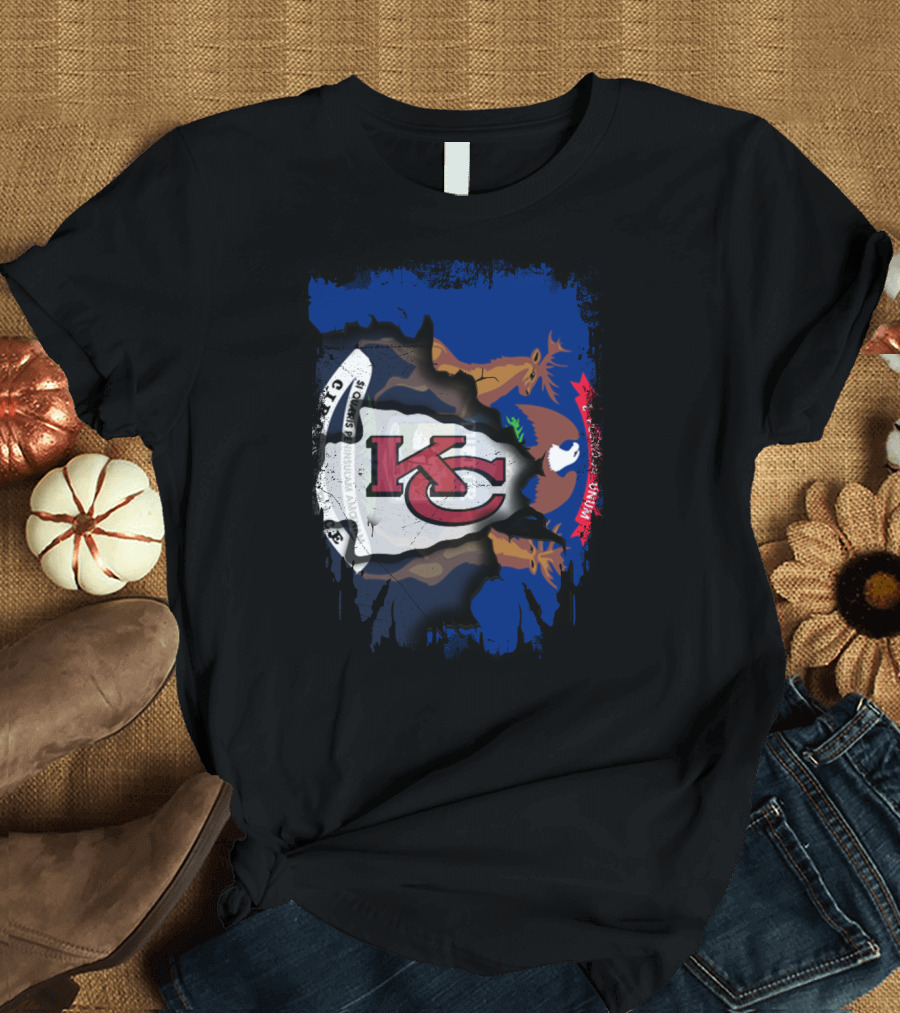 Michigan Flag and Kansas City Chiefs Logo Fusion T-Shirt