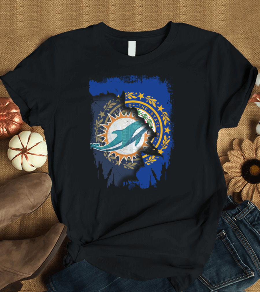 New Hampshire Background with Miami Dolphins Logo Symbolizing Unity T-Shirt