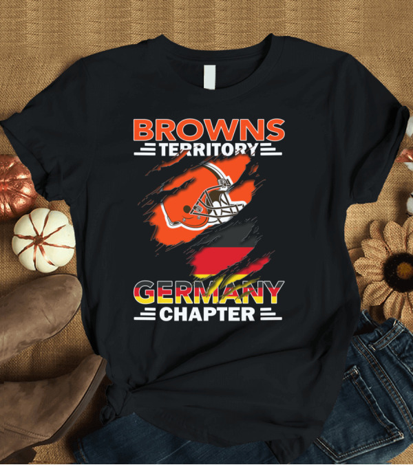 T-Shirt: Browns Territory Germany Chapter Helmet and Flag T-Shirt Browns Territory Germany Chapter Helmet and Flag T-Shirt