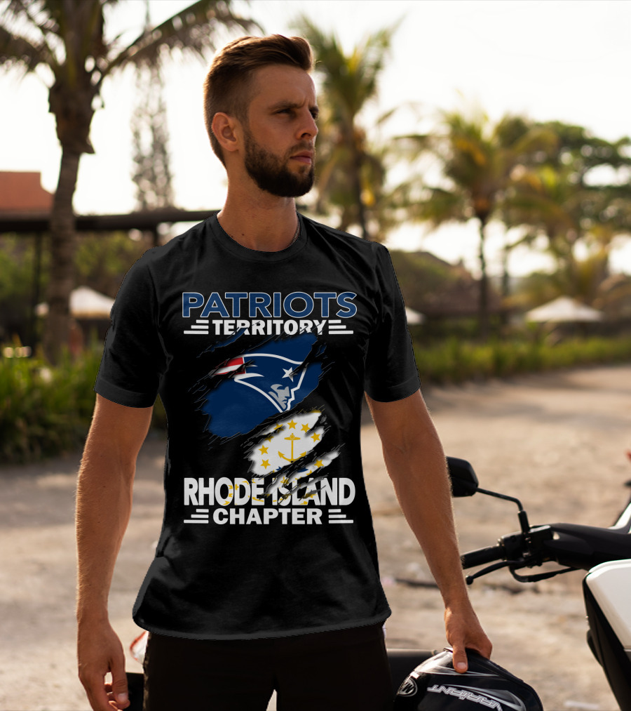 Patriots Territory Rhode Island Chapter Patriots Logo And Rhode Island Flag Elements T-Shirt