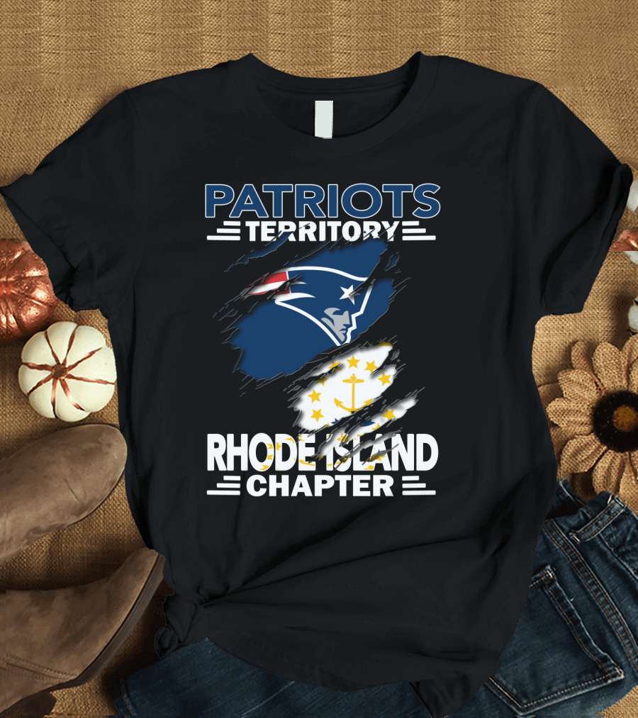 Patriots Territory Rhode Island Chapter Patriots Logo And Rhode Island Flag Elements T-Shirt