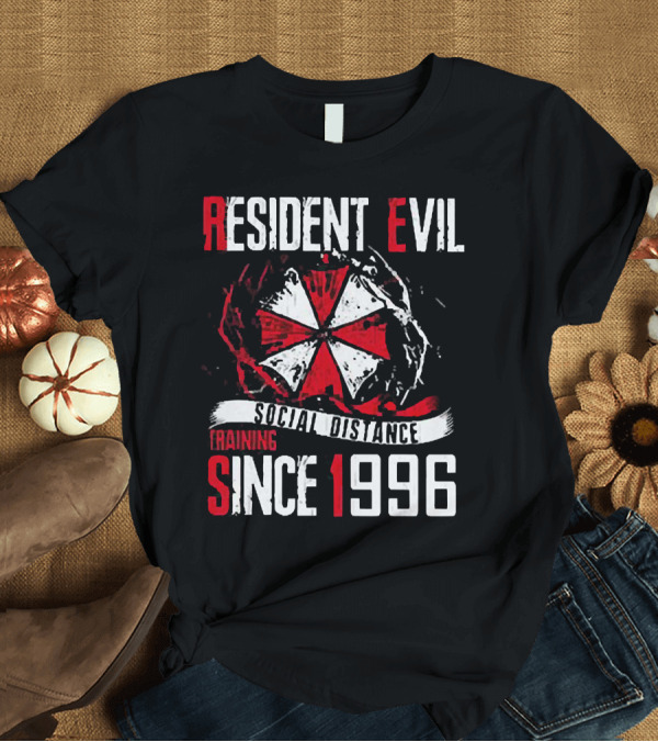 T-Shirt: Resident Evil Social Distance Training Umbrella Logo Since 1996 T-Shirt Resident Evil Social Distance Training Umbrella Logo Since 1996 T-Shirt