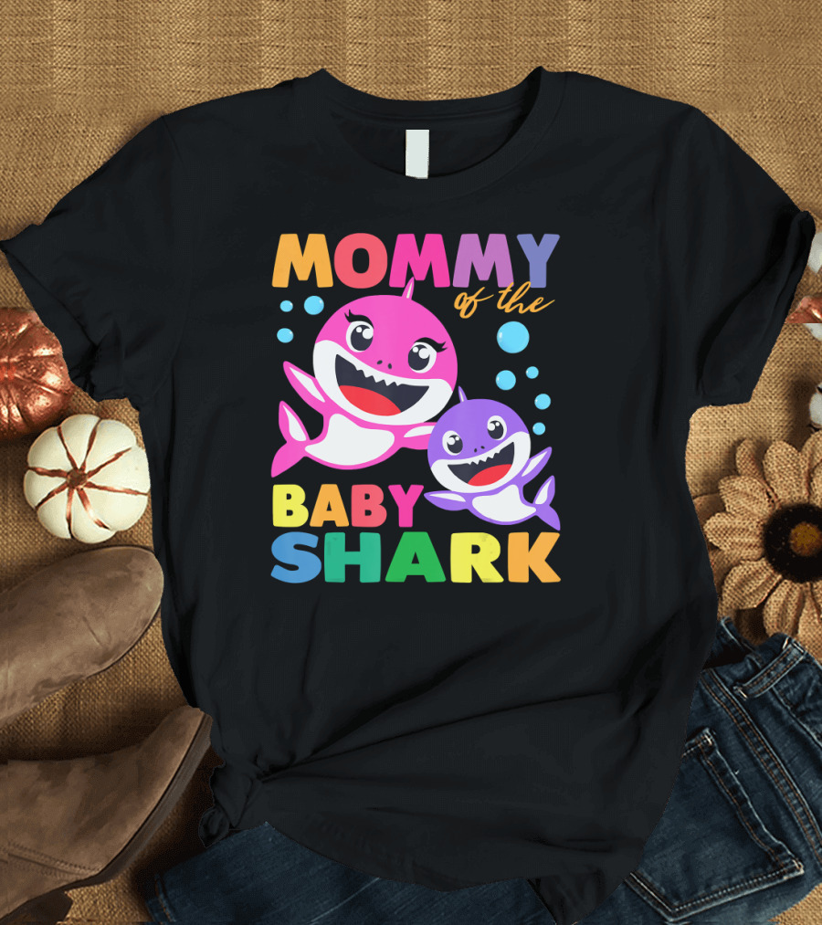 MOMMY of the BABY SHARK T-Shirt