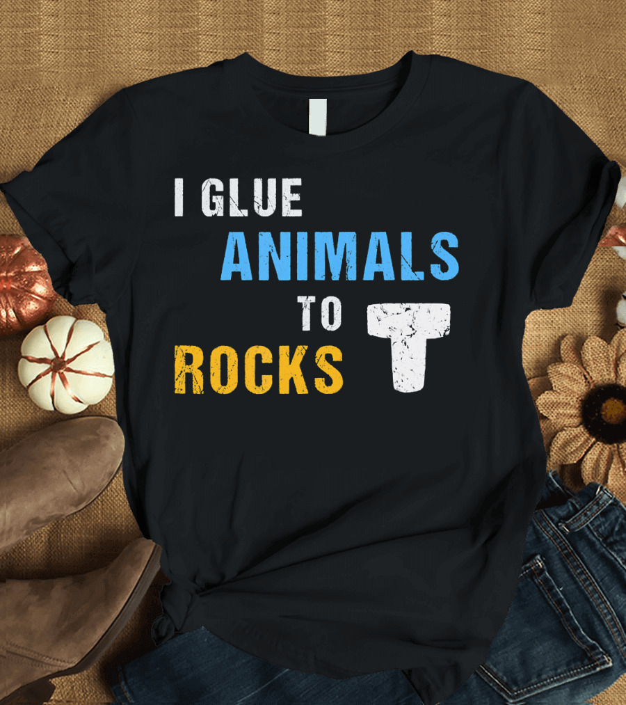 I Glue Animals To Rocks Saltwater Aquarium Fish Tank T-Shirt