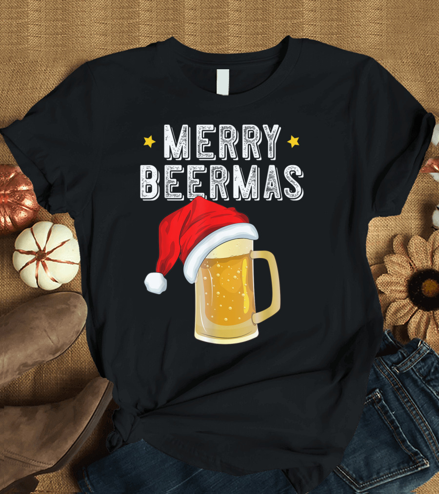 Merry Beermas Christmas Beer Santa Hat Beer Mug T-Shirt