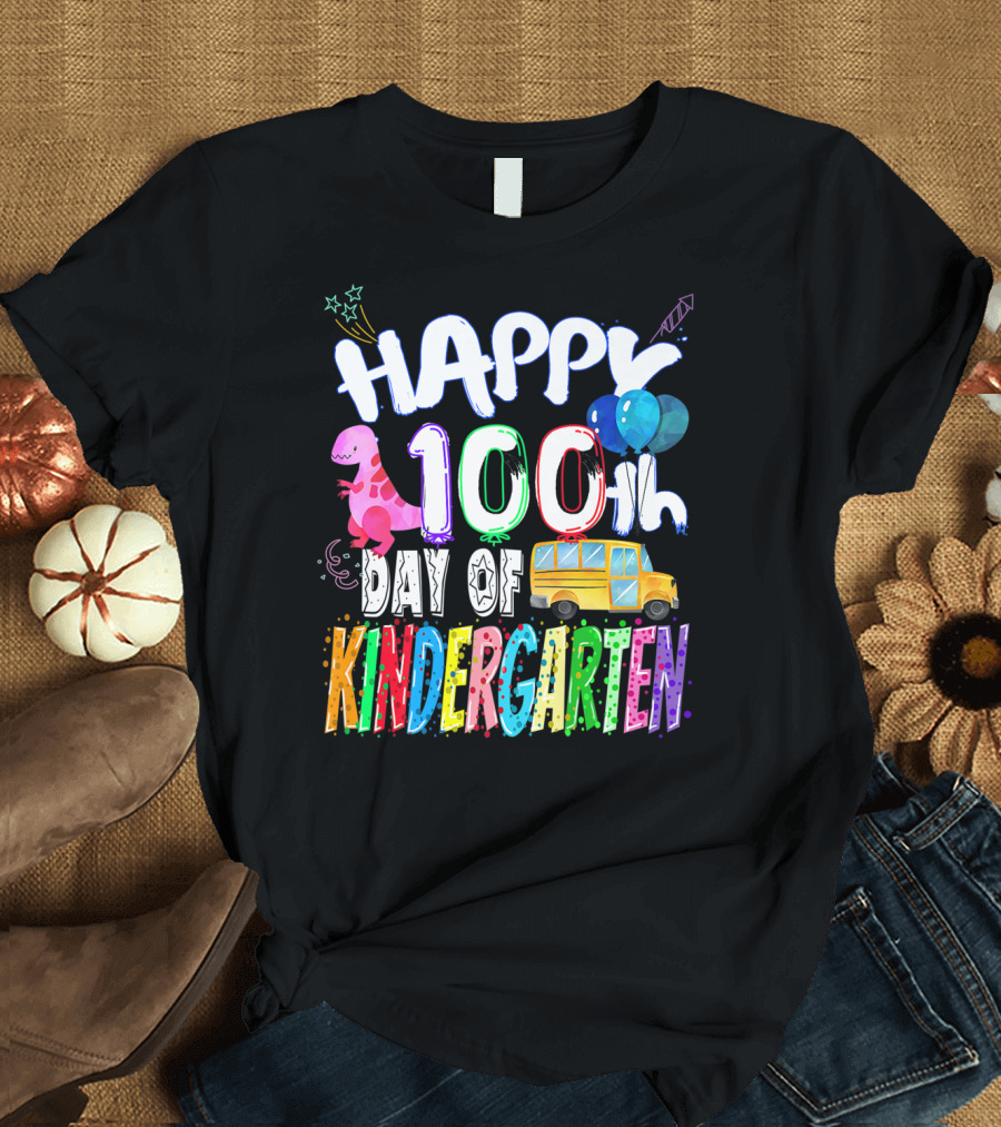Happy 100Th Day Of Kindergarten Dinosaur School Bus Balloons T-Shirt