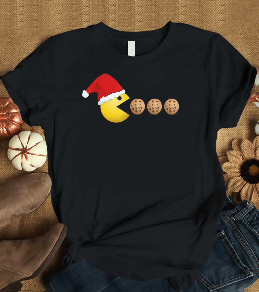 Funny Christmas Santa Pac-Man Cookies Classic Video Game T-Shirt