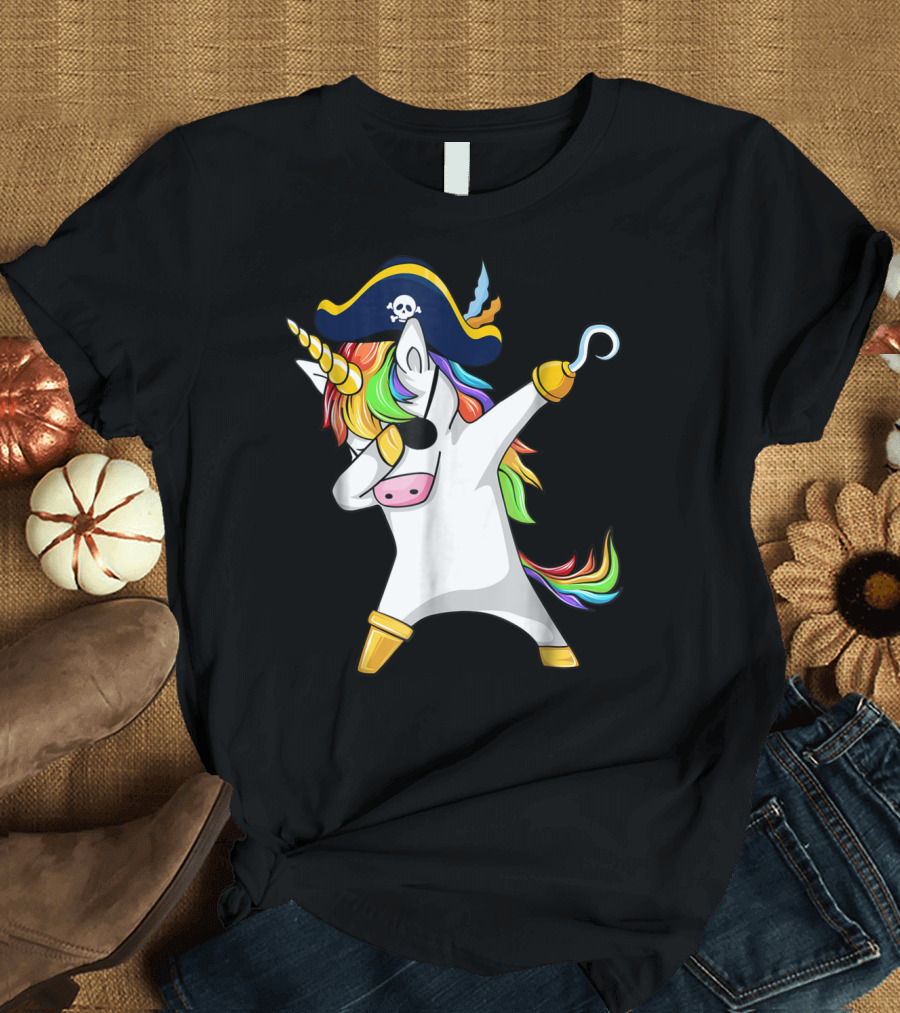 Dabbing Unicorn Pirate Funny Halloween Cosplay T-Shirt