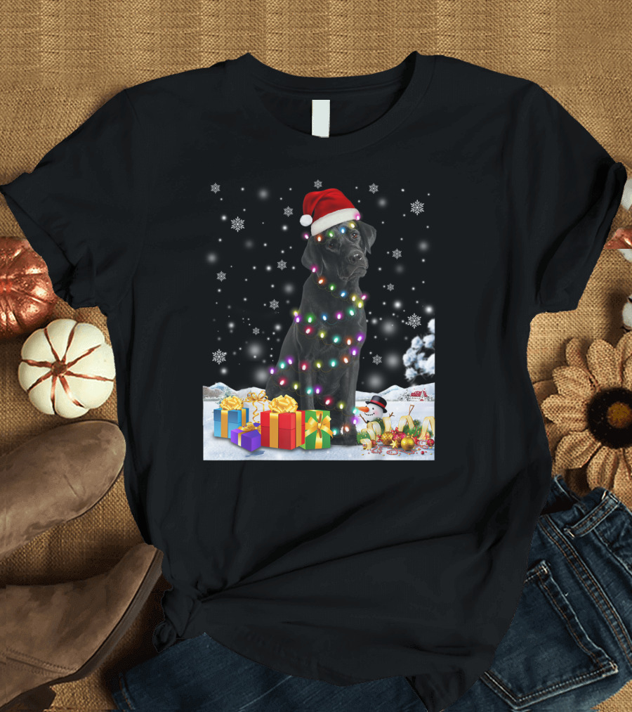Flat Coated Retriever Christmas Lights Snowman Gifts Snowflakes Santa Hat T-Shirt