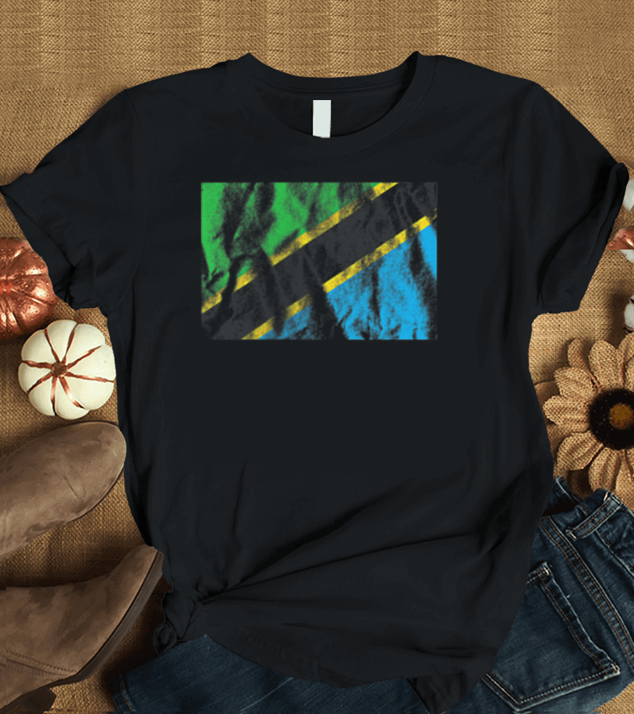 Distressed Tanzania Country Flag Pocket T-Shirt