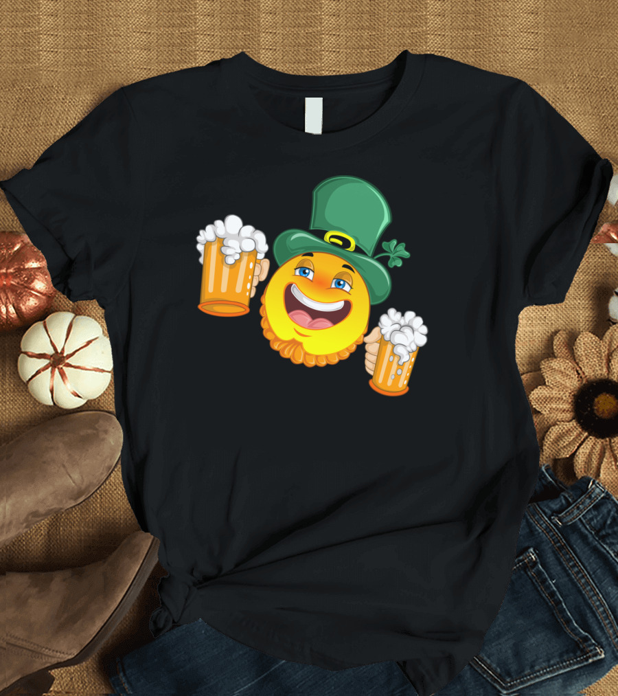 St Patrick's Day Leprechaun Emoji Beer Cheers T-Shirt